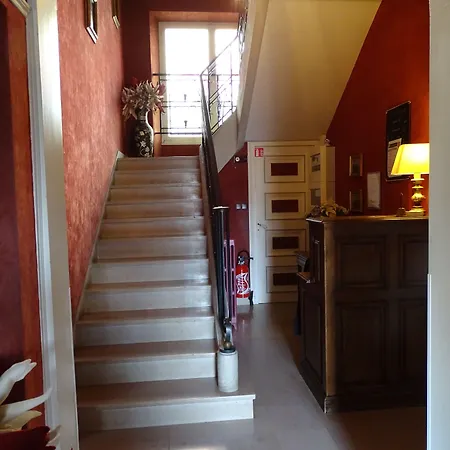 La Granitiere Maison De Charme 3* 圣瓦斯特－拉乌格