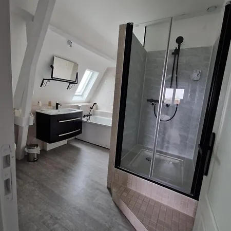 Отель La Granitiere Maison De Charme Сен-Вааст-ла-Уг