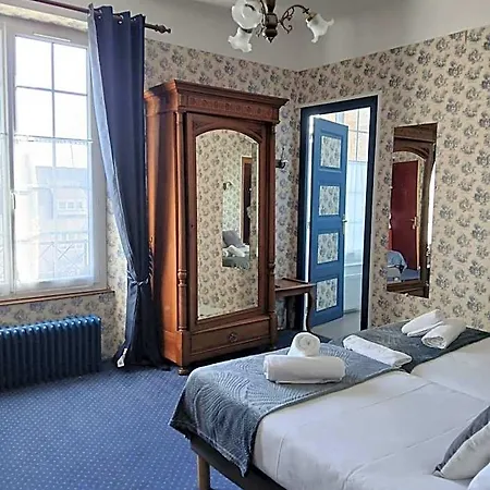 מלון La Granitiere Maison De Charme 3*